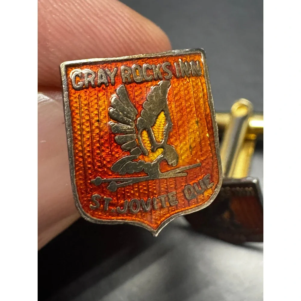 Vintage Gray Rocks Inn St Jovite Quebec Ski Resort Enamel Cufflinks Snow Eagle